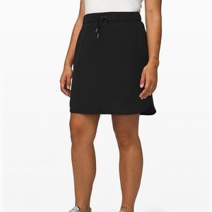 Lululemon On the Fly Woven Skirt